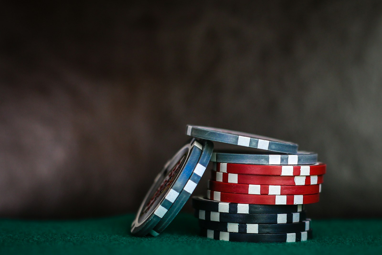 Miskolc: blackjack asztal játékeszközökkel